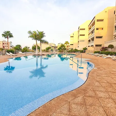 Terraza Sunset In Mar, Pool & Padel بالم مار